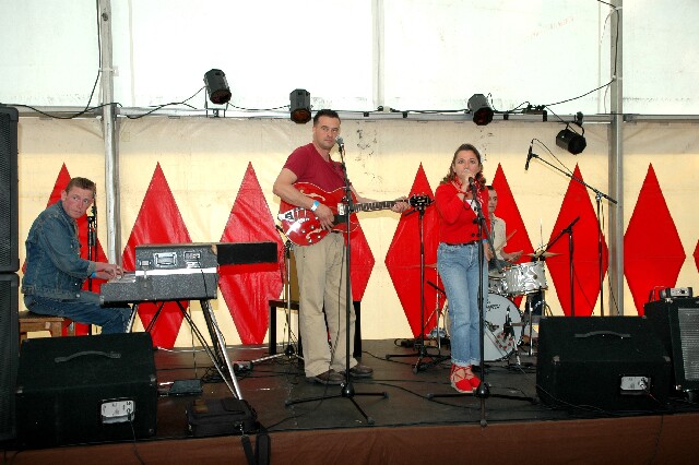 min 2007 05 05 retro rhythm 117